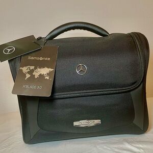 Samsonite / Mercedes Benz Beauty Case X Blade 3.0 with Silver Accents